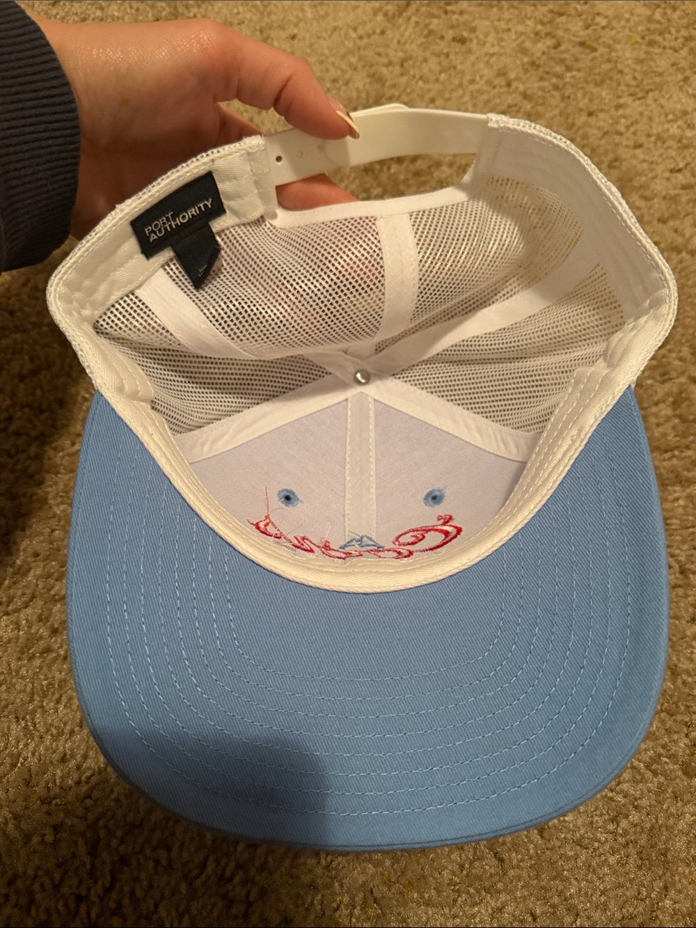 Brand New Coors Light Trucker Hat 🧡 - Picture 3 of 3